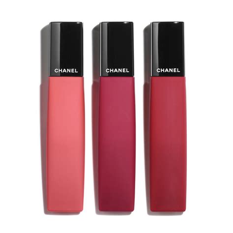 barra labios rojo chanel|barras de los labios chanel.